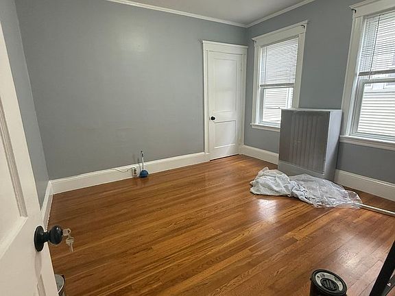 4th image of 43 Matchett St #1A