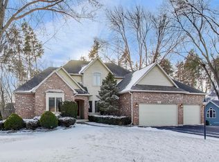 14267 Castlebar Trl, Woodstock, IL 60098