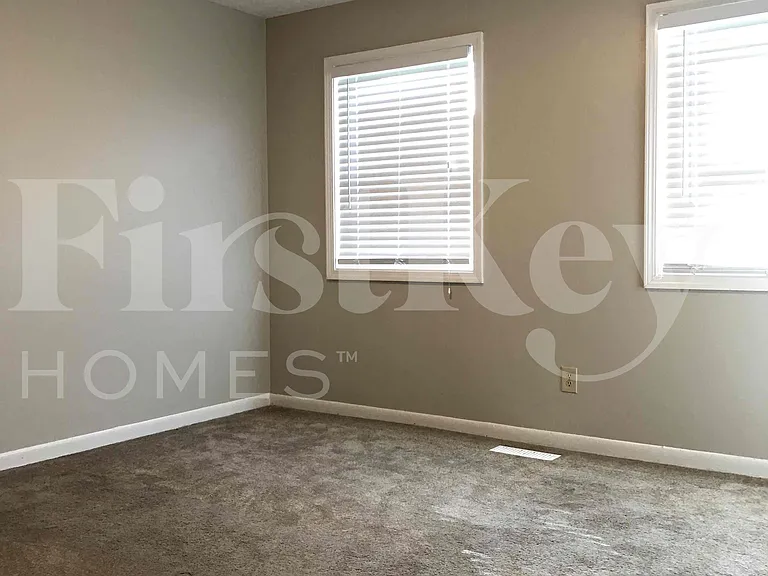 1248 Munsee Cir — Photo 14