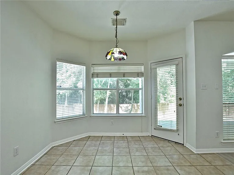 1817 Chasewood Dr — Photo 12