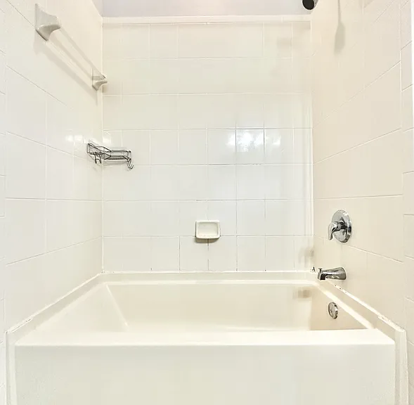 4129 Via Piedra Cir — Photo 37