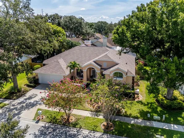 10293 Shady Oak Ln, Seminole, FL 33777