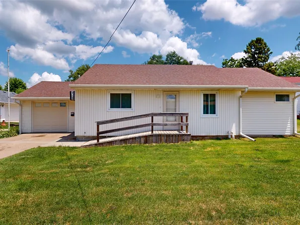 303 N 1st St, Greenfield, IA 50849
