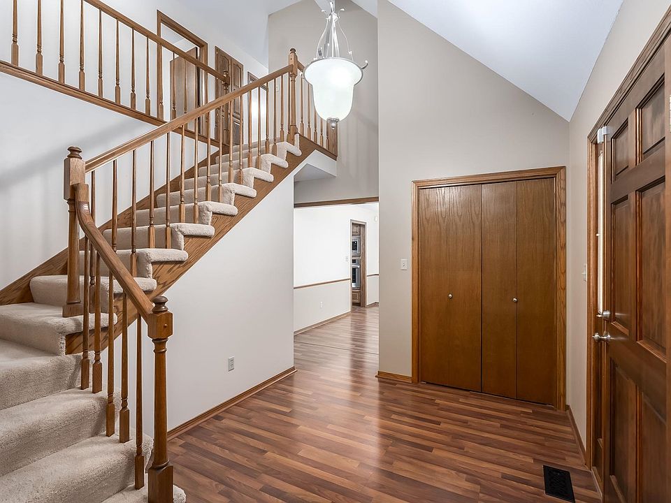 1118 E Partridge Cir, Derby, KS 67037 Zillow