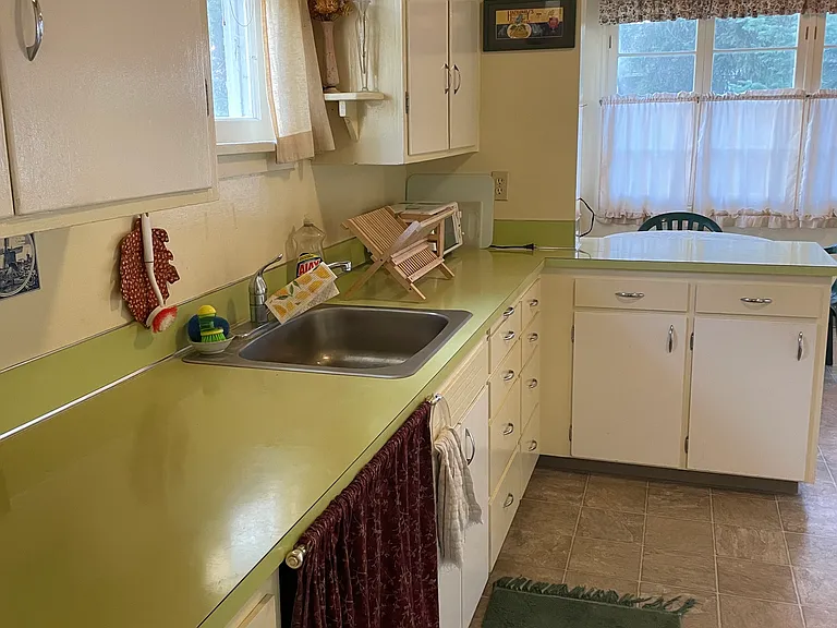 517 S Hayes St — Photo 5