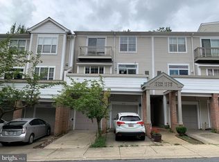 10304 Royal Woods Ct, Gaithersburg, MD 20886