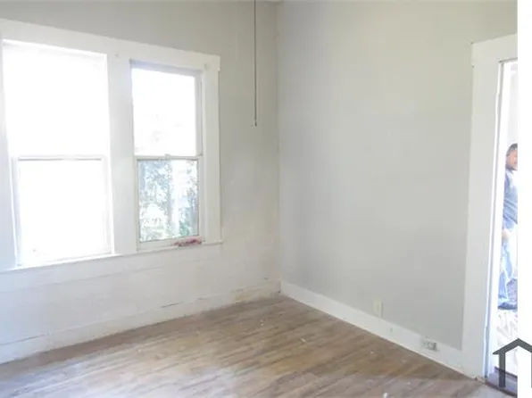 134 Gladstone St, San Antonio, TX 78214