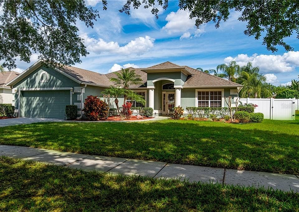 1st image of 1911 Passiflora Ln