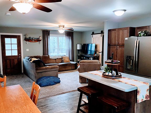 4th image of 6076 Cedar Trce