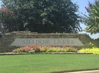 1099 Eagle Lake Dr, Wills Point, TX 75169