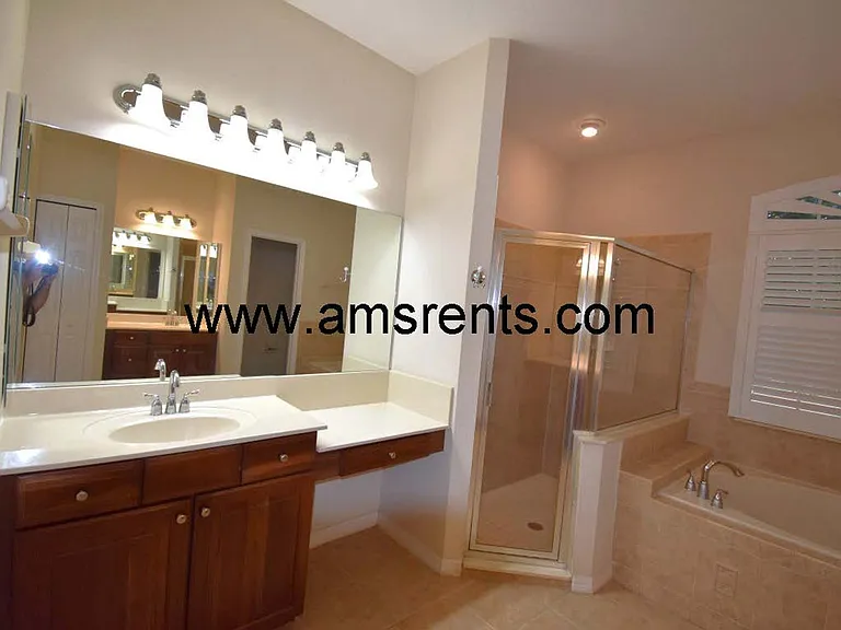 13157 Paloma Dr — Photo 18