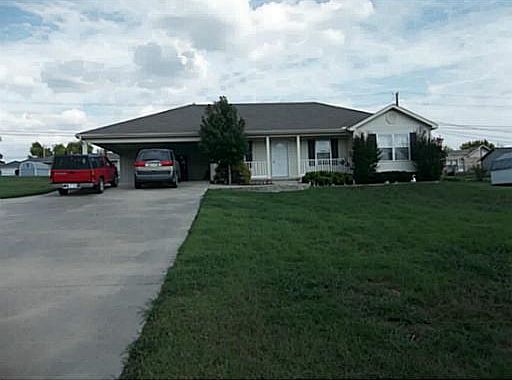 1st image of 966 College St