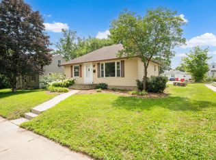 1016 10 1/2 St SE, Rochester, MN 55904