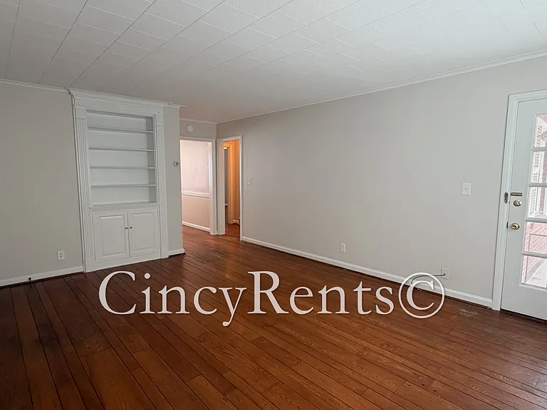 837 Van Dyke Ave #3 — Photo 4