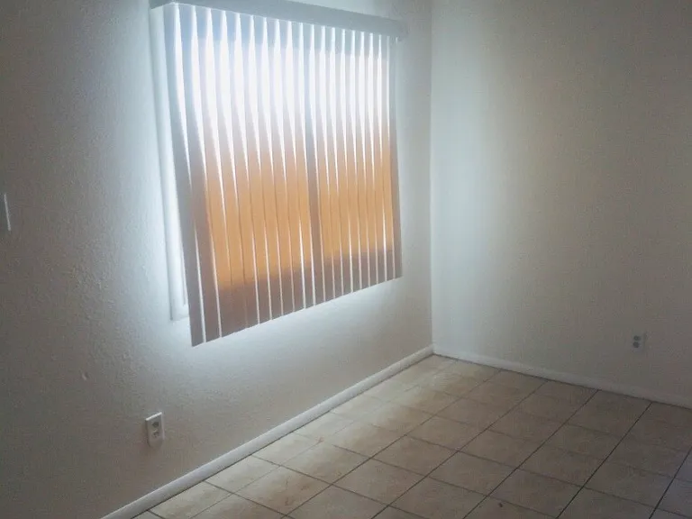 4709 E Jones Ave — Photo 29