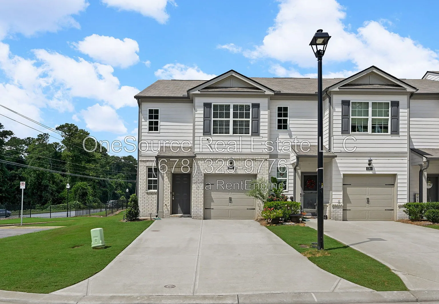 3 bed, 2.0 bath, 1554 sqft, $2,100 — Photo 3