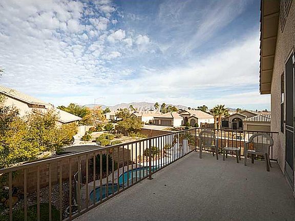 5th image of 5417 Olivine Ct