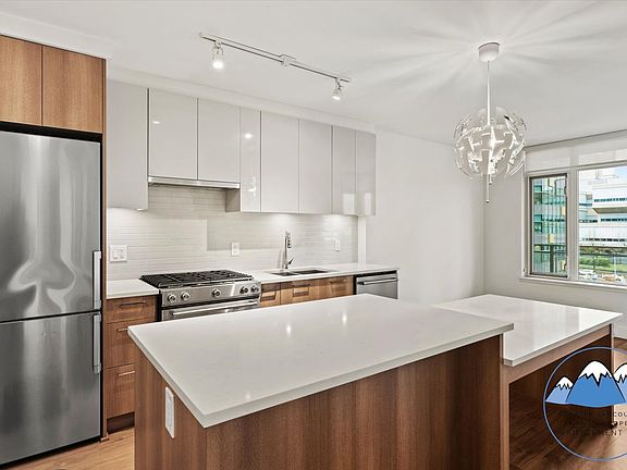 3rd image of 258 Nelsons Ct #708