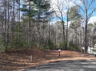 140 Autumn Fern Ln, Ellijay, GA