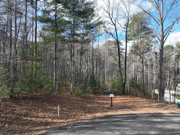 140 Autumn Fern Ln, Ellijay, GA 30536