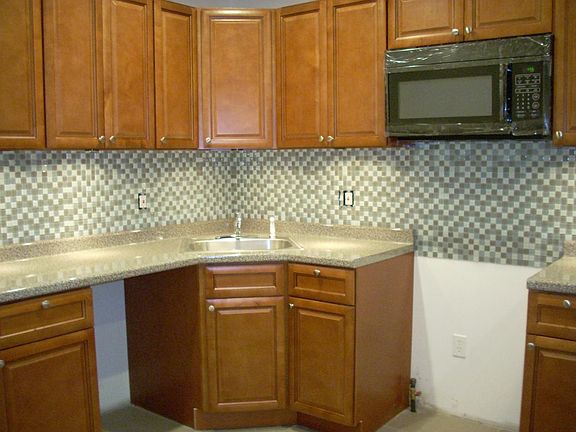 4th image of 1914 S 19th St #1R
