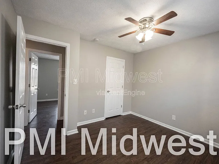 1365 Mulberry St — Photo 12