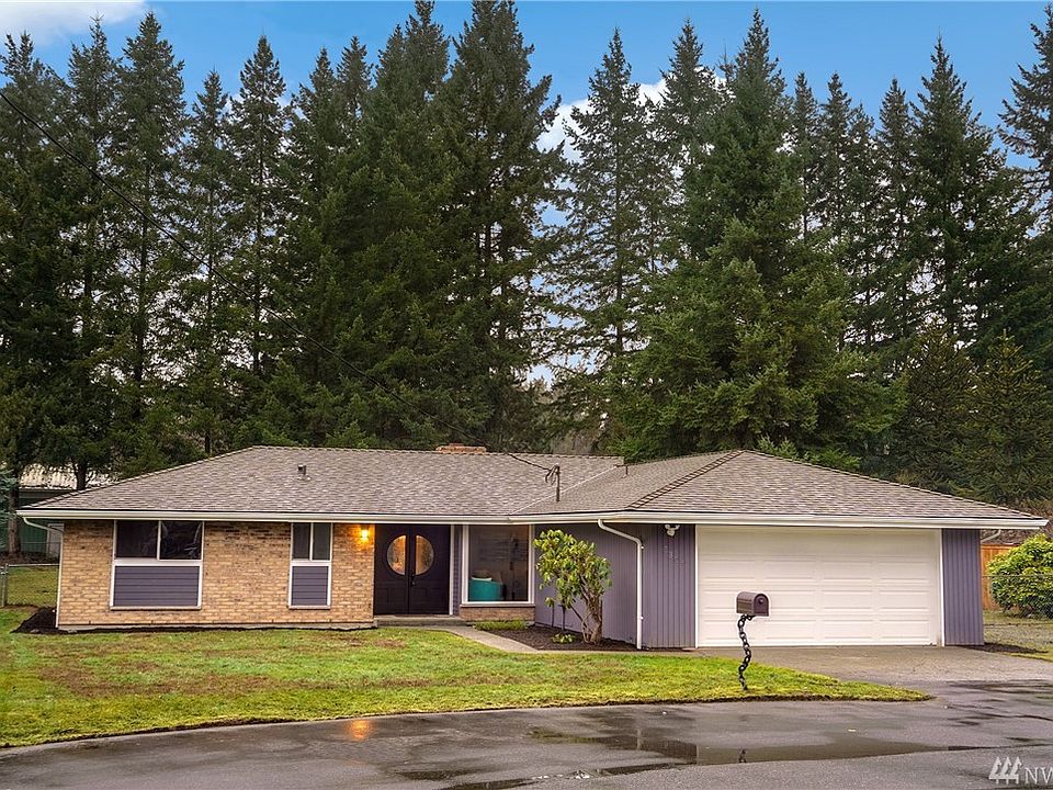 1st image of 5301 122nd Pl NE