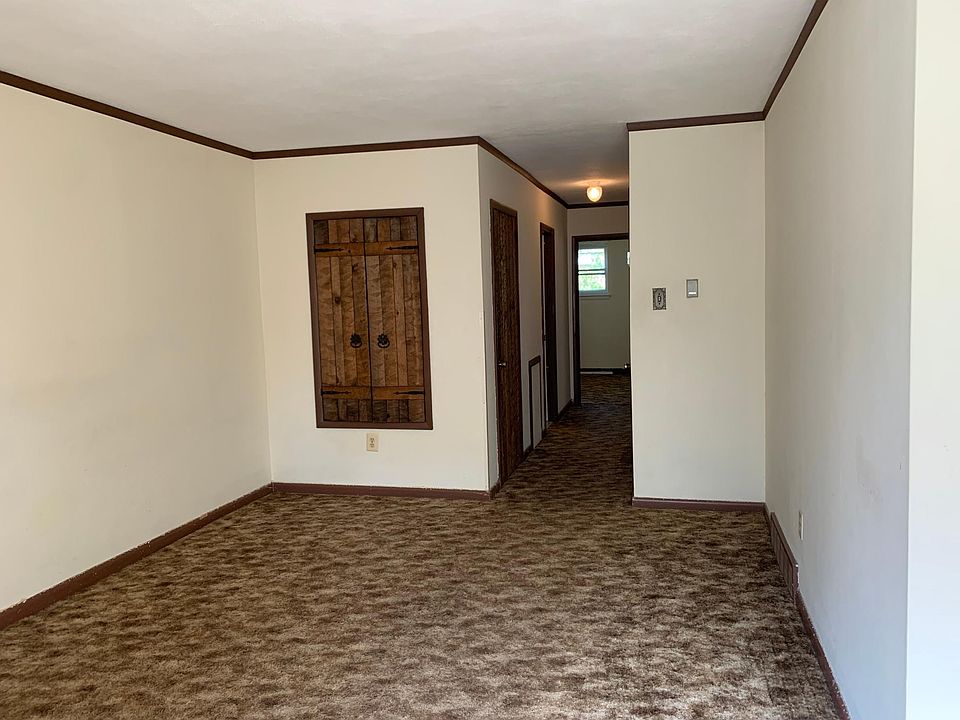 1st image of 4529 Solly Ave #1
