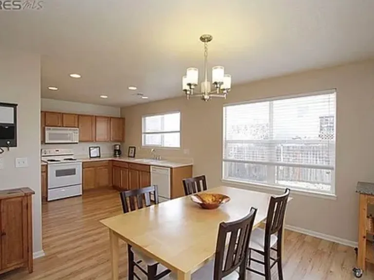 Dining Room & Kitchen