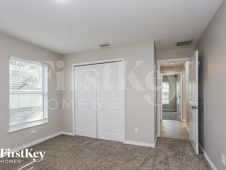 1860 Kim Acres Ln — Photo 10