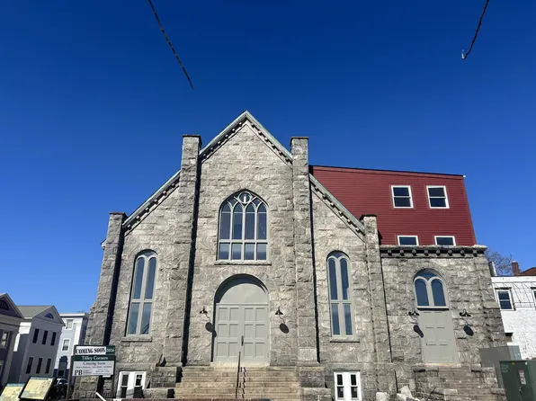 157 Green St #1D, New London, CT 06320