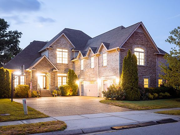 2nd image of 1604 Eden Rose Pl