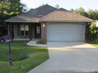 34 N Tuscan Ln, Sumrall, MS 39482