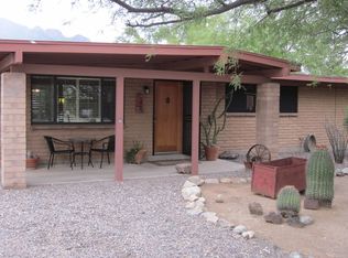 9350 N Raleigh Dr, Oro Valley, AZ 85704