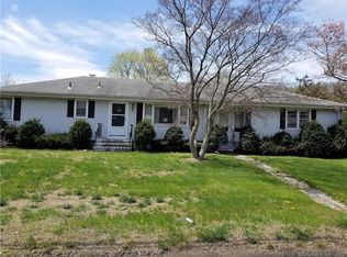 1788 Litchfield Tpke, Woodbridge, CT 06525