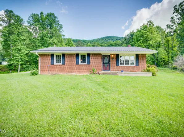 146 Barbour Hollow Ln, Gate City, VA 24251