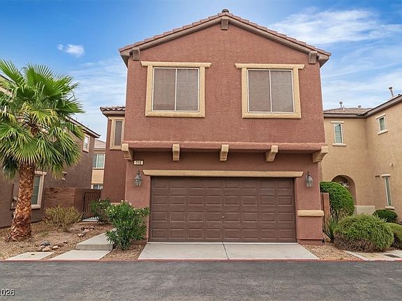 2nd image of 715 Taliput Palm Pl