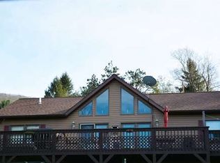 1178 Renovo Rd, Mill Hall, PA 17751