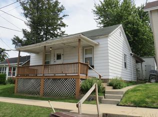 105 E Maple St, Maquoketa, IA 52060
