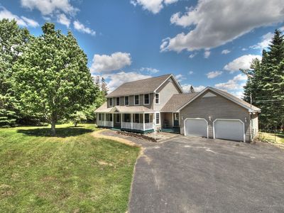 47 Manor Woods Rd Rangeley Me 04970 Zillow