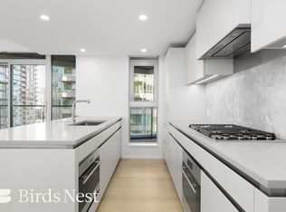 889 Pacific St #1307, Vancouver, BC V6Z2P5