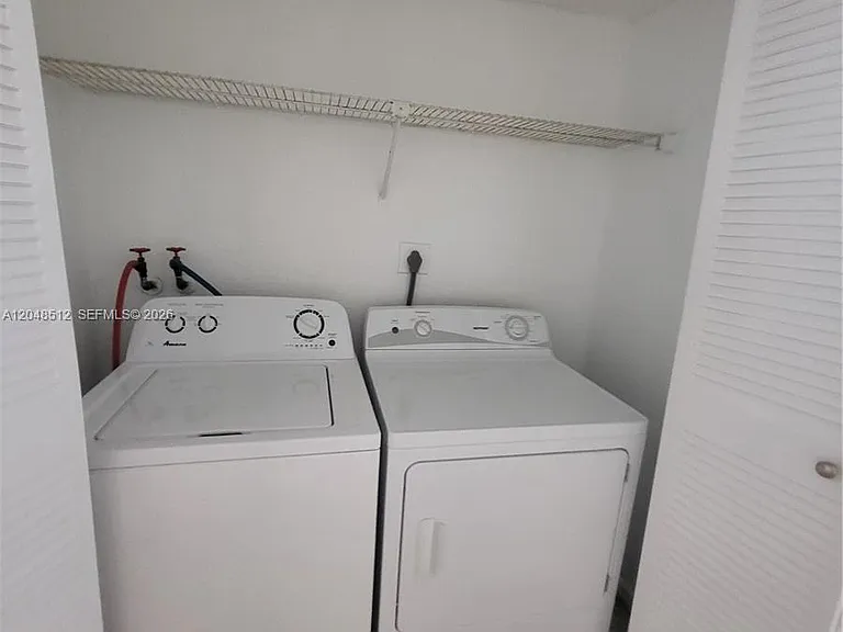 8225 Lake Dr #405 — Photo 11