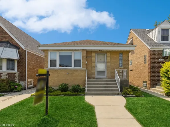 3928 N Oconto Ave, Chicago, IL 60634