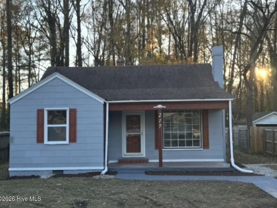 1st image of 217 W Jackson Street