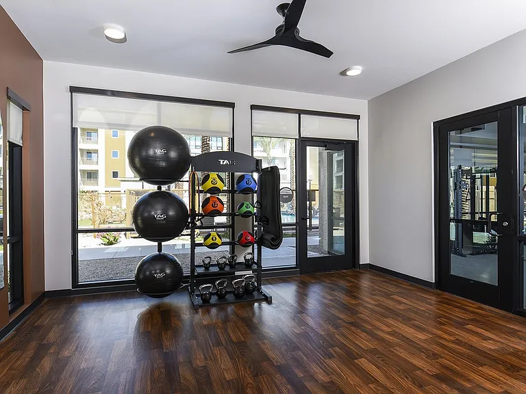 Suncrest Vista at Canyon Trails 55+ Apartments — Photo 23