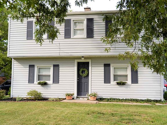 2nd image of 696 Wischer Dr