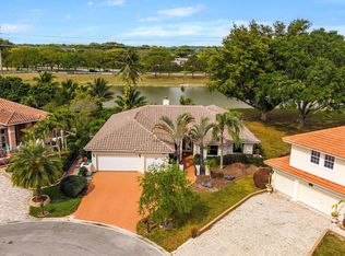 6797 NW 44th Ct, Coral Springs, FL 33067