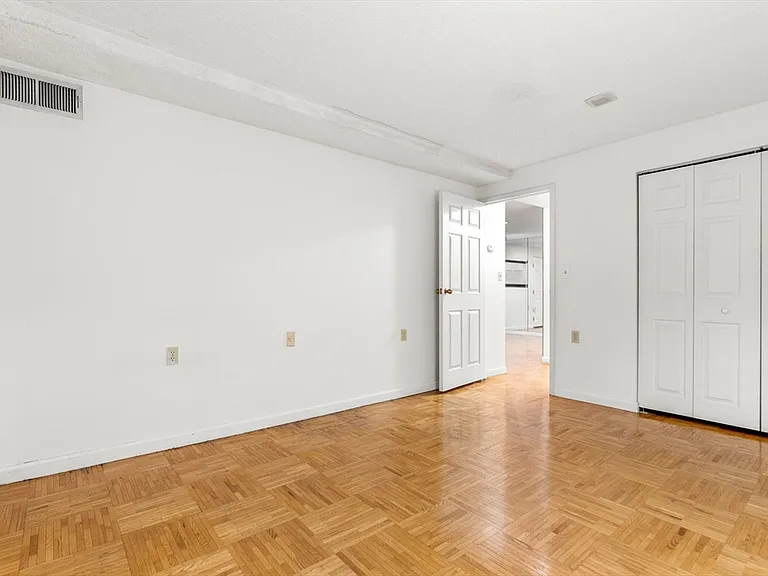 357 Commercial St #412 — Photo 20