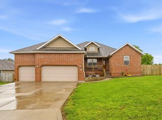 109 Long Drive, Willard, MO 65781