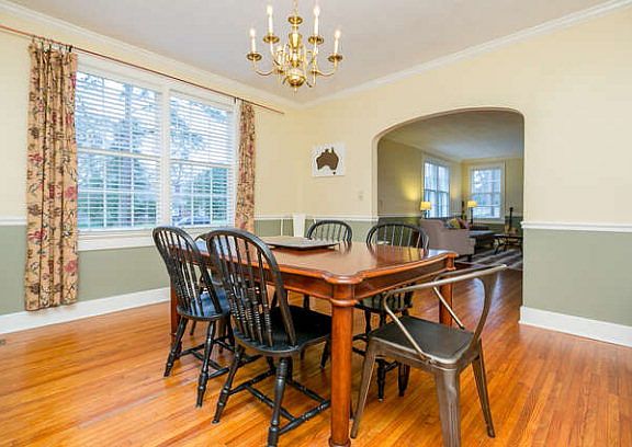 4th image of 2343 Redwood Dr